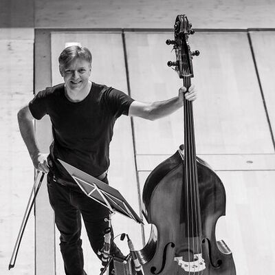 Josef Gilgenreiner, Kontrabassist